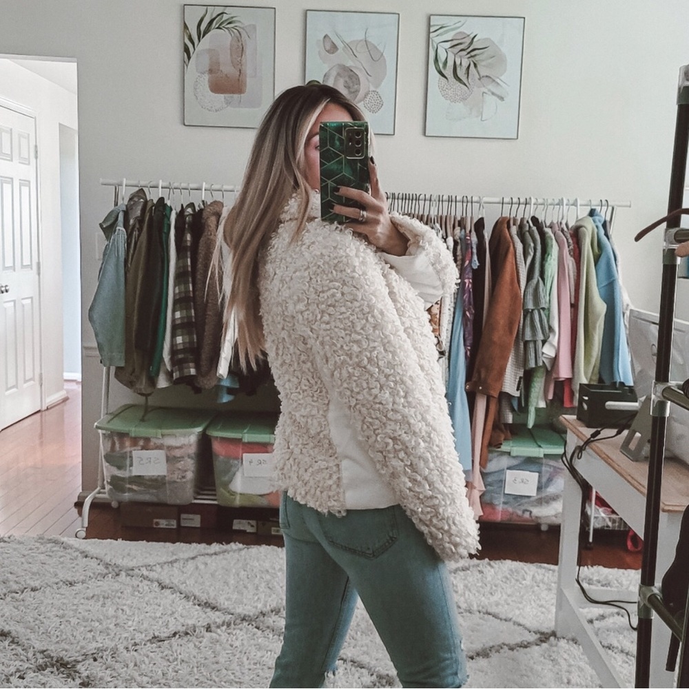 Urban Outfitters Sherpa Teddy Jacket - Picture 4 of 6